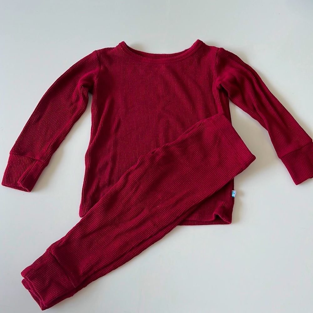 Posh peanut pajamas in maroon 3T